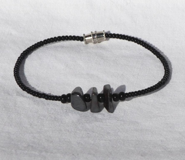 Armband mit Halbedelsteinen